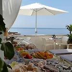 Punta Cutieri Bed & Breakfast