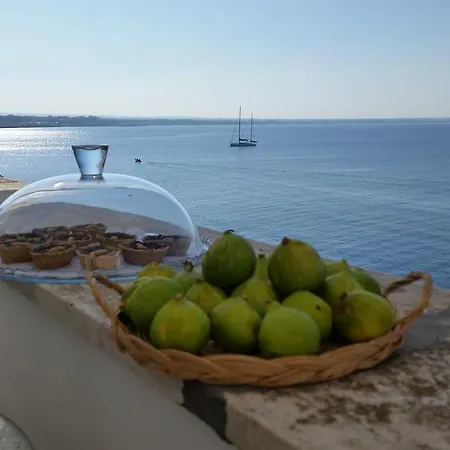 Punta Cutieri Bed & Breakfast