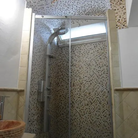 Punta Cutieri Bed & Breakfast *