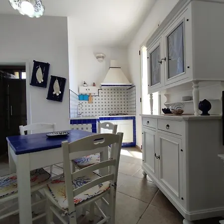 Bed & Breakfast Punta Cutieri 4*