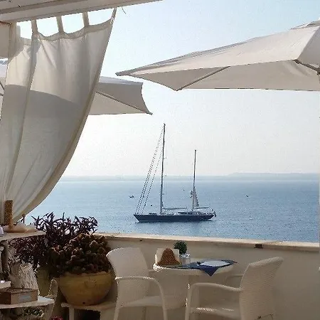 Alojamento de Acomodação e Pequeno-almoço Punta Cutieri Gallipoli