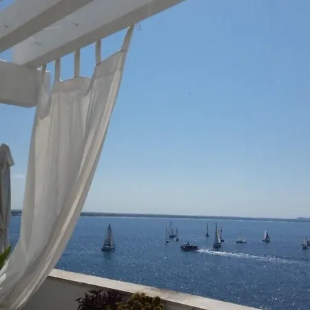 Punta Cutieri Nocleg ze śniadaniem 4*