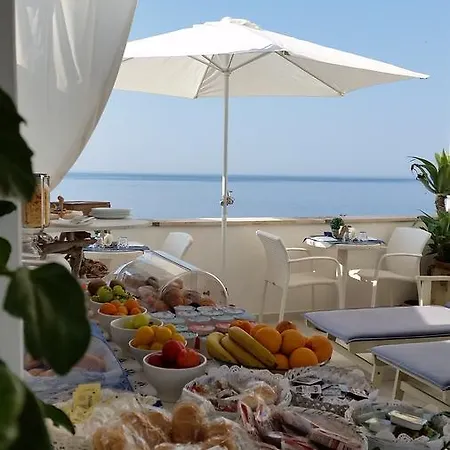 Punta Cutieri Bed & Breakfast