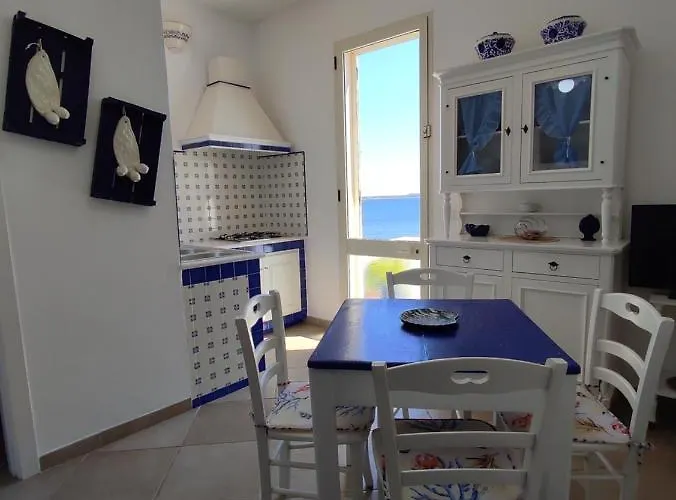 Punta Cutieri Bed & Breakfast 4*