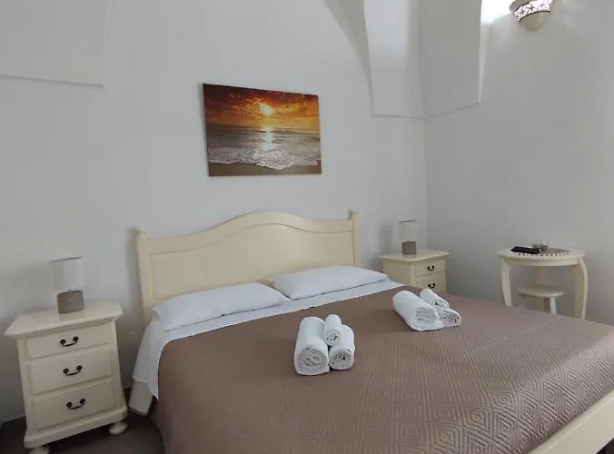 Bed & Breakfast Punta Cutieri 4*