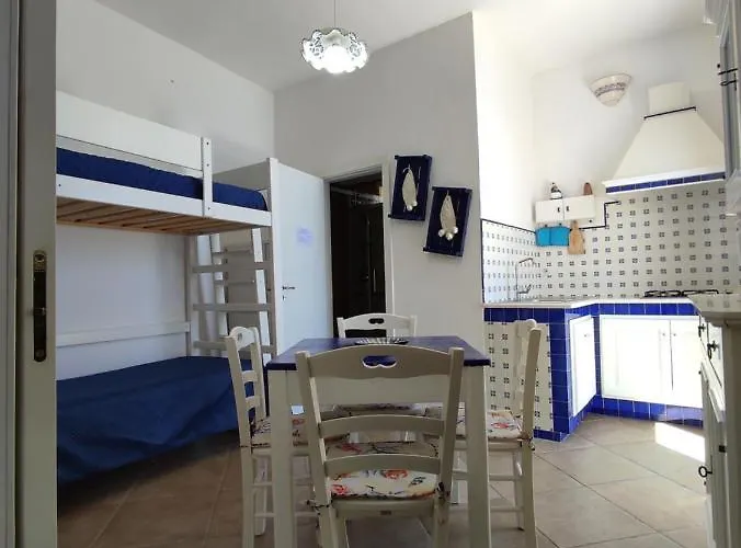 Punta Cutieri Bed & Breakfast 4*